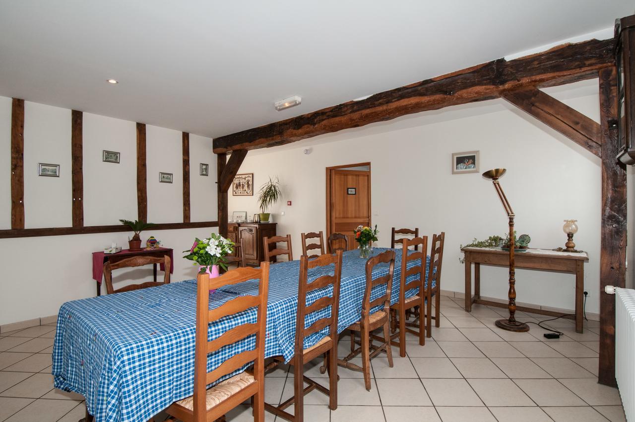 La Janenquelle Bed & Breakfast Sarry  Eksteriør bilde