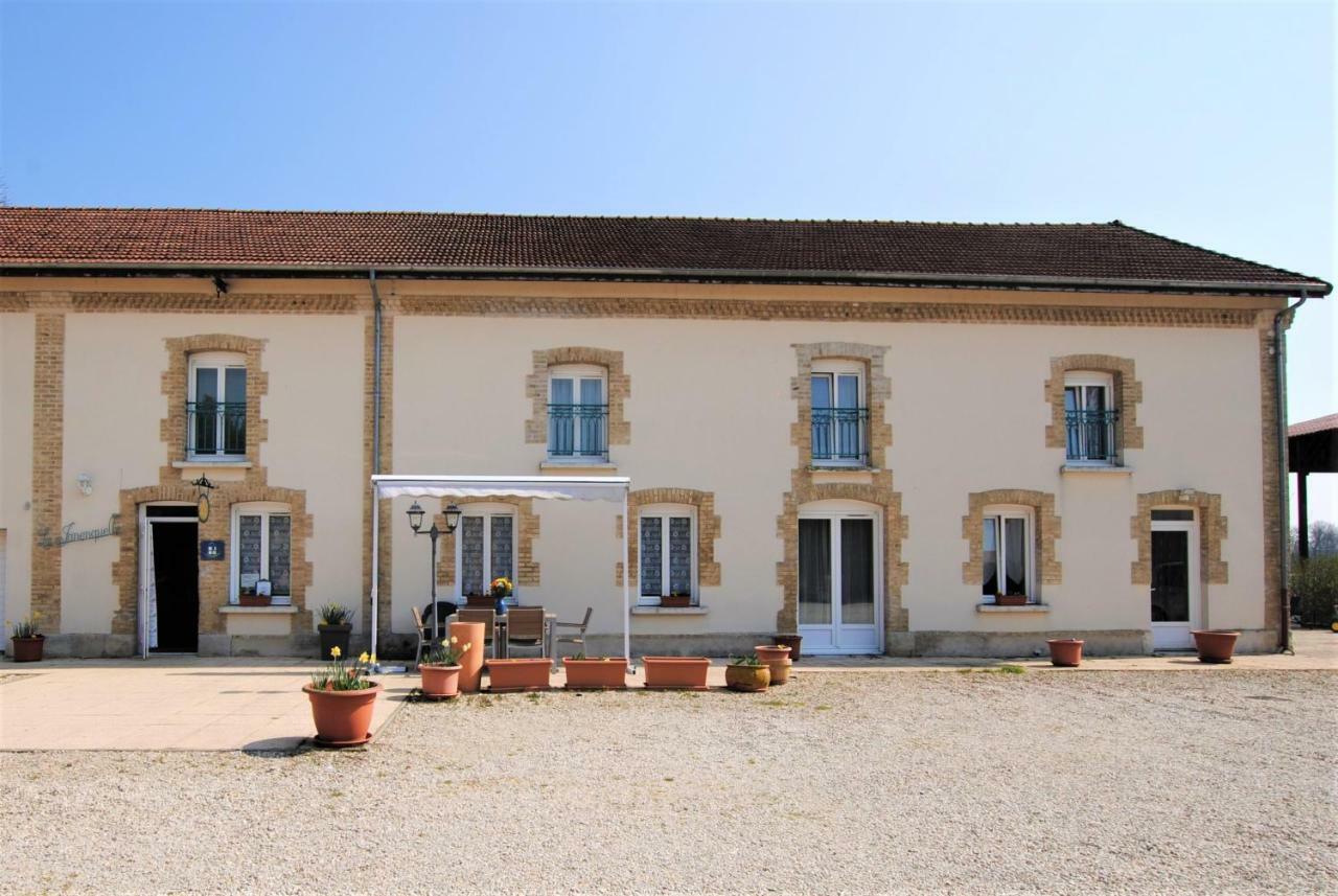 La Janenquelle Bed & Breakfast Sarry  Eksteriør bilde